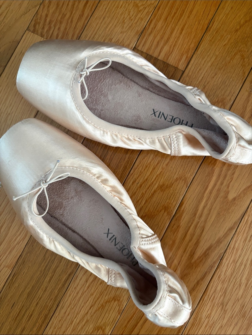 Capezio Satin Square-Toe Ballet Pointe shoes in Pale Blush